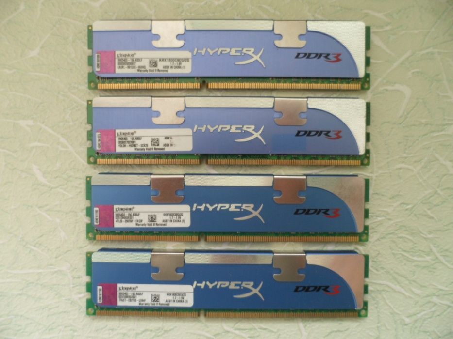 Оперативна пам'ять DDR3 Kingston 8 Гб 4х2 Гб 1800 МГц