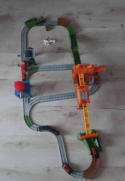 2 zestawy Tomek i przyjaciele