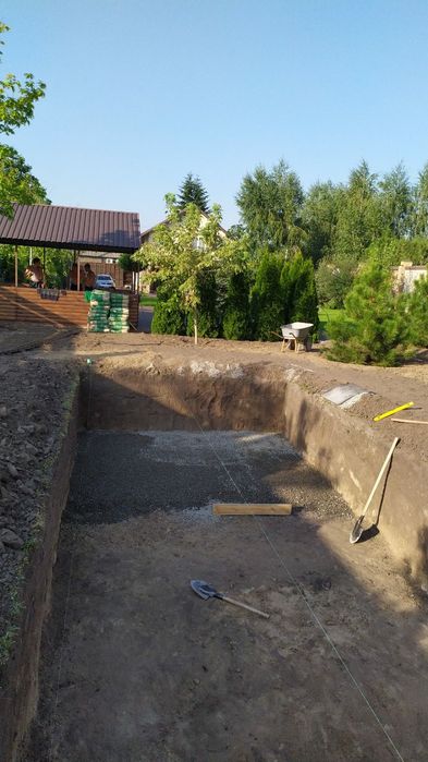 Ручная Чистка Сливных Ям очистка септика почистить септик илосос