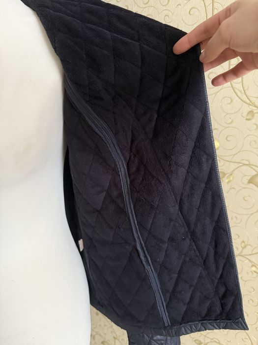 Класна куртка на флісі