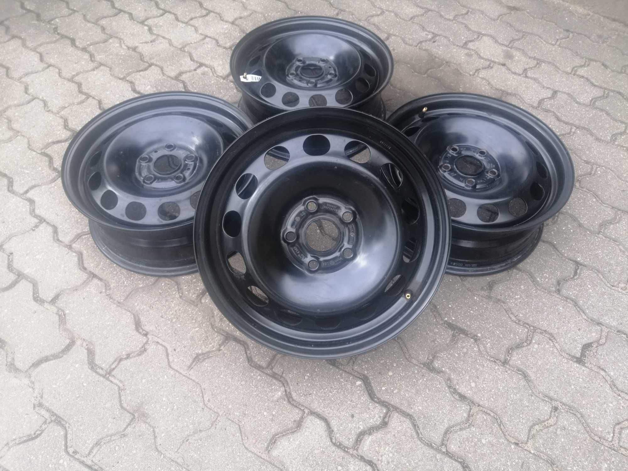 Felgi stalowe R 16 5 x 108 Jak Nowe Forda Volvo