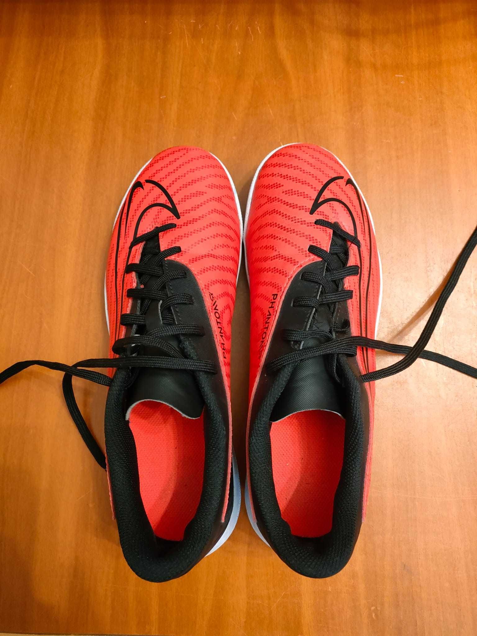 Buty piłkarskie halowe męskie Nike Pantom GX Academy DD9475