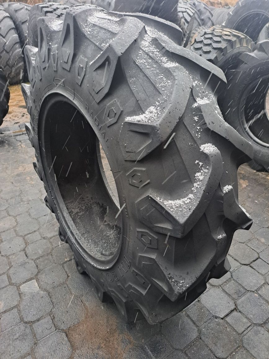 Opona 13.6 R24 ( 340/85R24 ) Pirelli TM 200