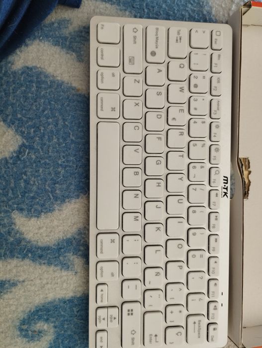 Teclado bluetooth