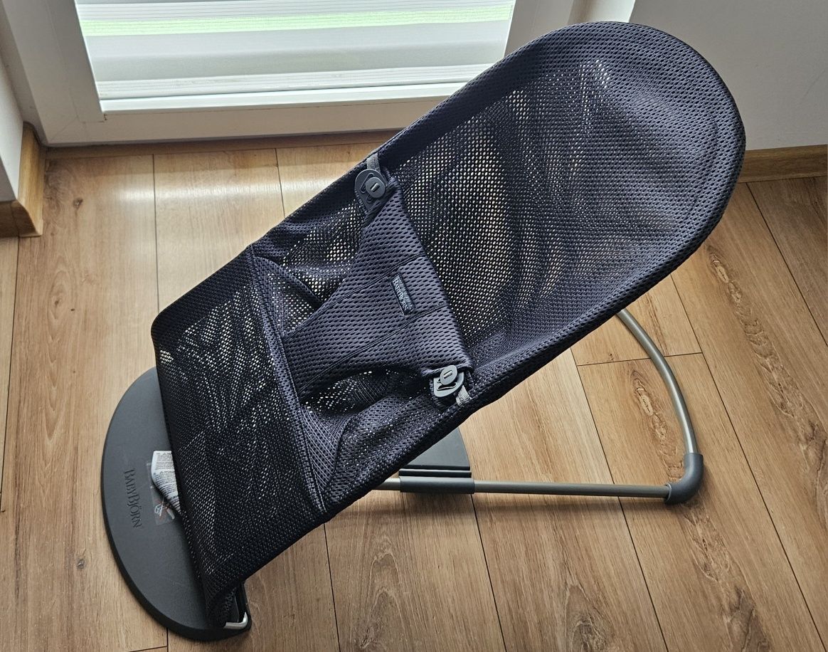Leżaczek BABYBJORN BLISS MESH Antracytowy