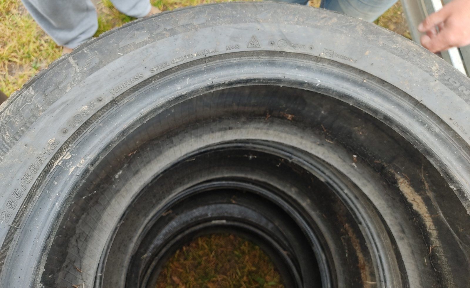 Шини 255/55 r18 бріджестон