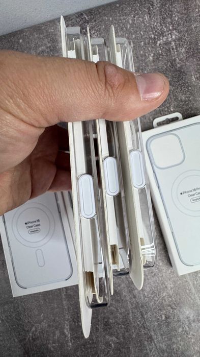 Чохол Clear Case MagSafe з кнопкою + Animation iPhone 16 16 Pro Max