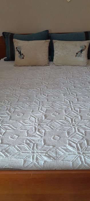 Colcha de renda casal