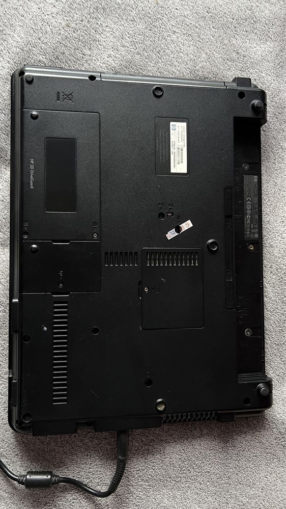 Ноутбук HP compaq 6735s с cd приводом