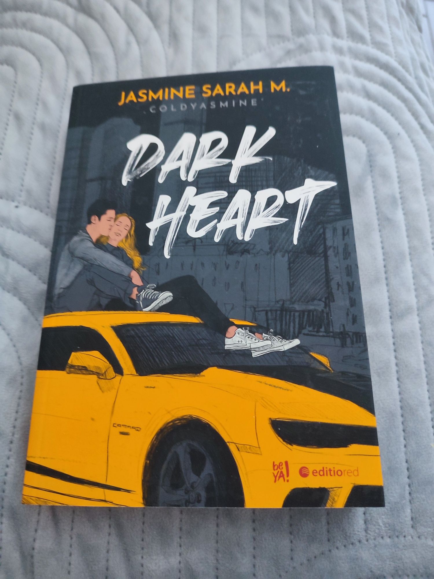 Jasmine Sarah M. - " dark heart "