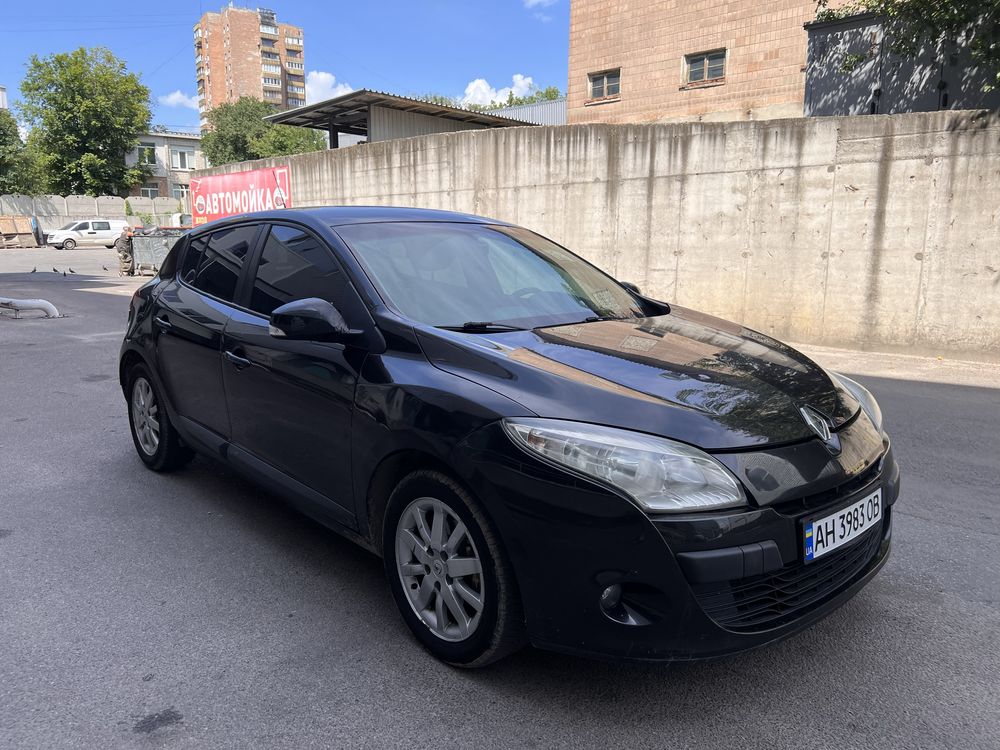 Renault Megane 3 2009 год 1.5 Дизель k9k