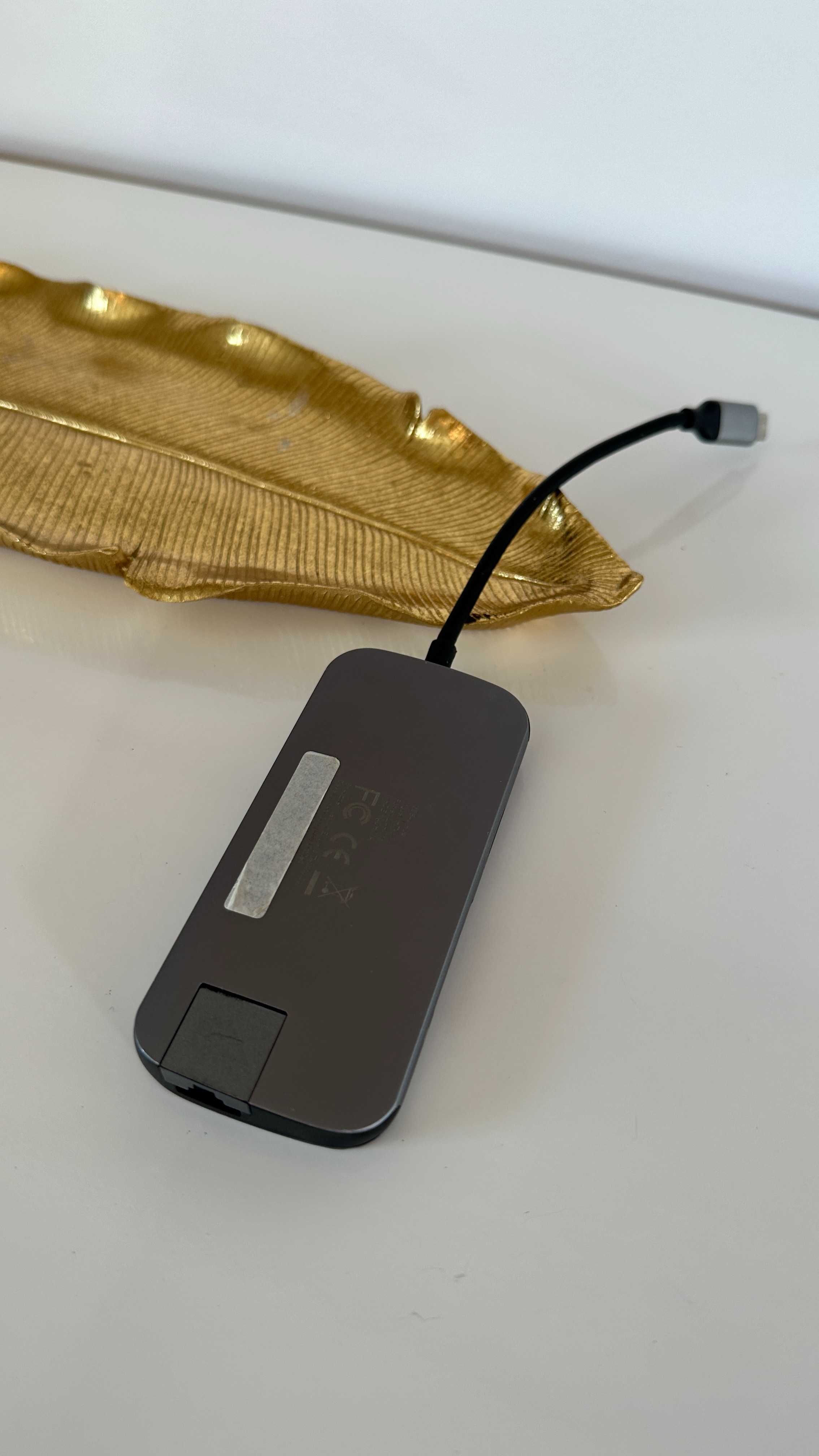 Adaptador Dongle HooToo USB-C - HDMI, SD Card