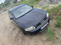 Audi A4 samochód osobowy