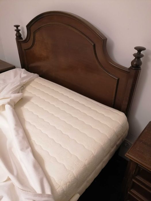 mobília completa de quarto em mogno