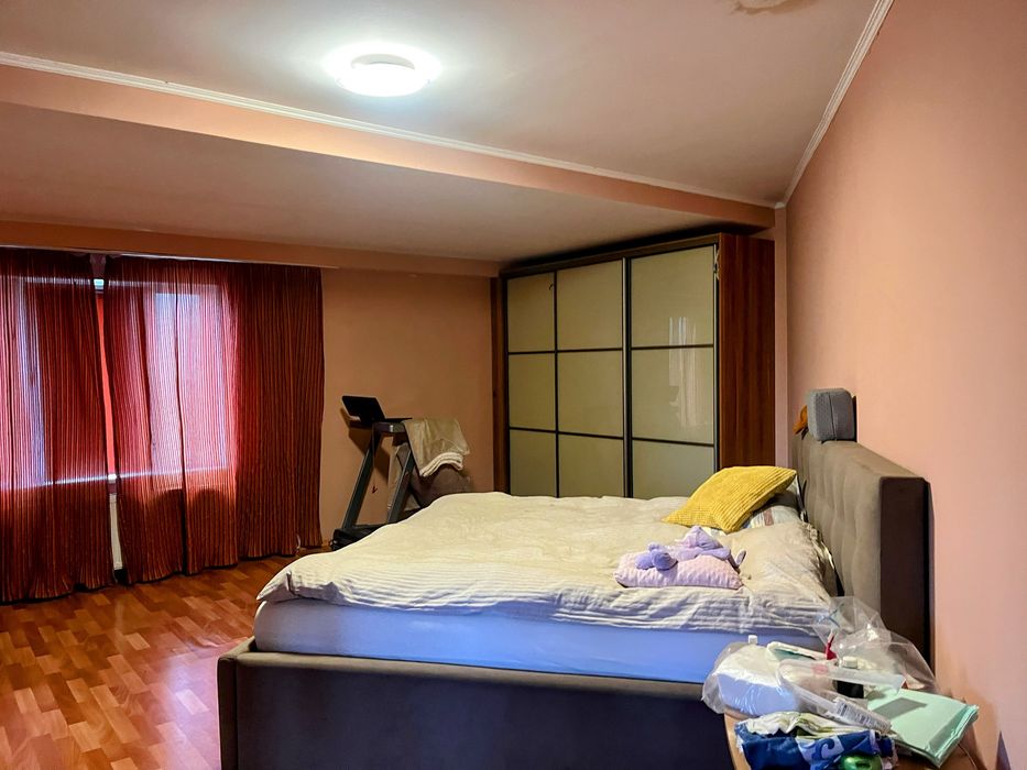 Продам ДОМ. на ж/м ПОБЕДА-3 , с ремонтом