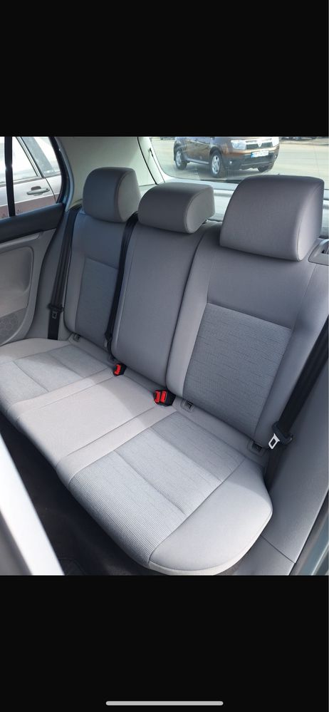 Продам  Volkswagen Golf 5