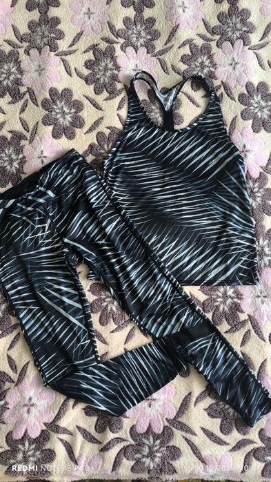 Жіночі костюми для фітнесу ціна за все