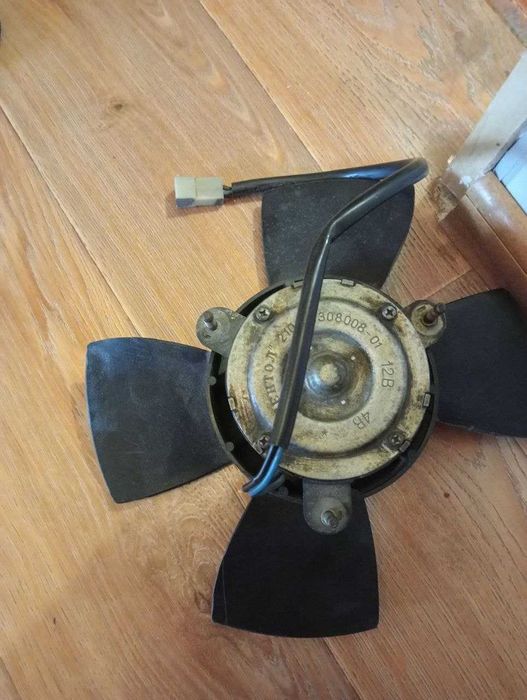 Вентилятор радиатора ВАЗ 2104-07