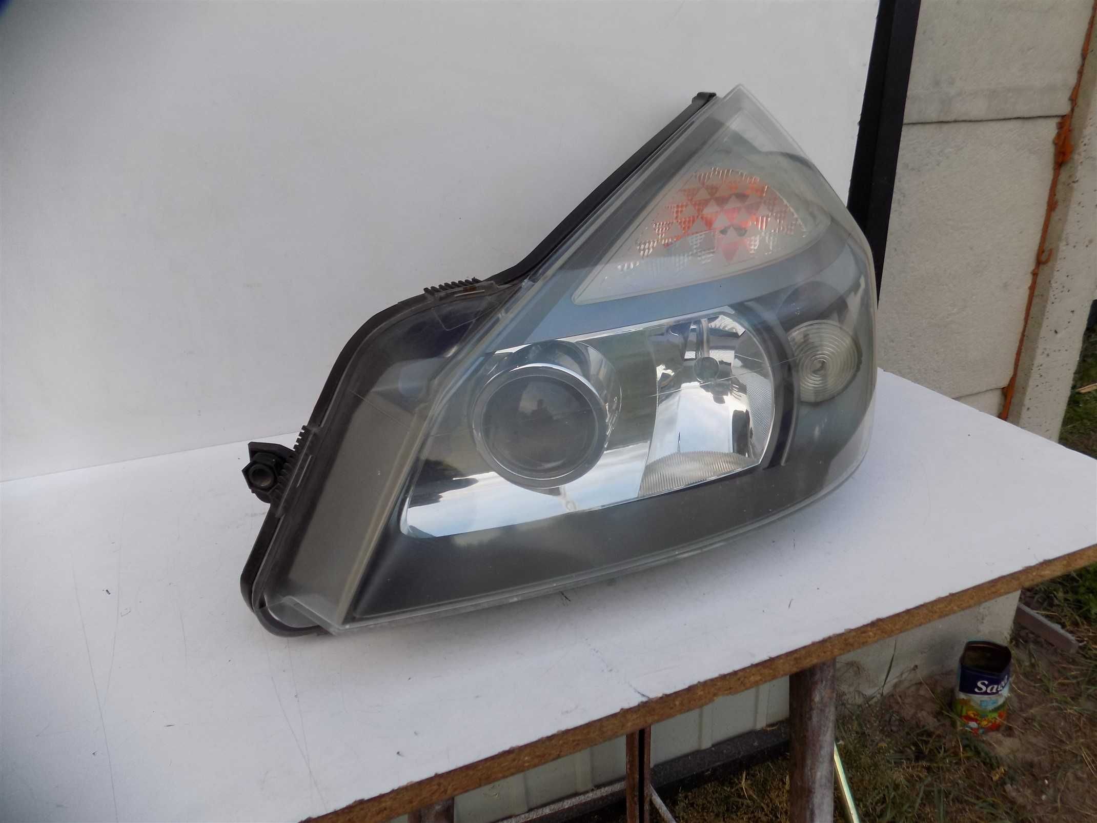 Lampa przód lewa Renault Espace IV 4 przed liftem xenon Europa