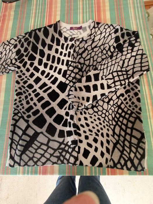 Bluzka damska wzorzysta