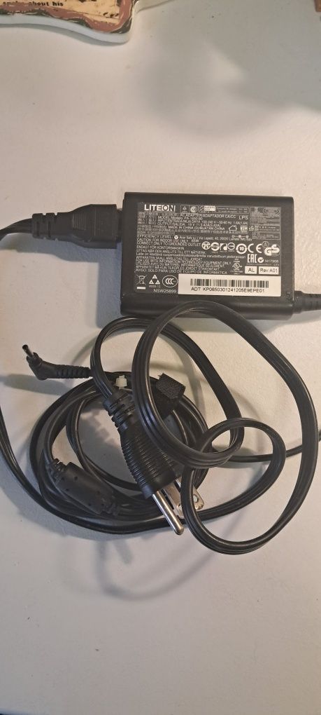 Зарядка ноутбука Acer зарядне 19 V 3.42A 65W 3,0*1,1 оригінал