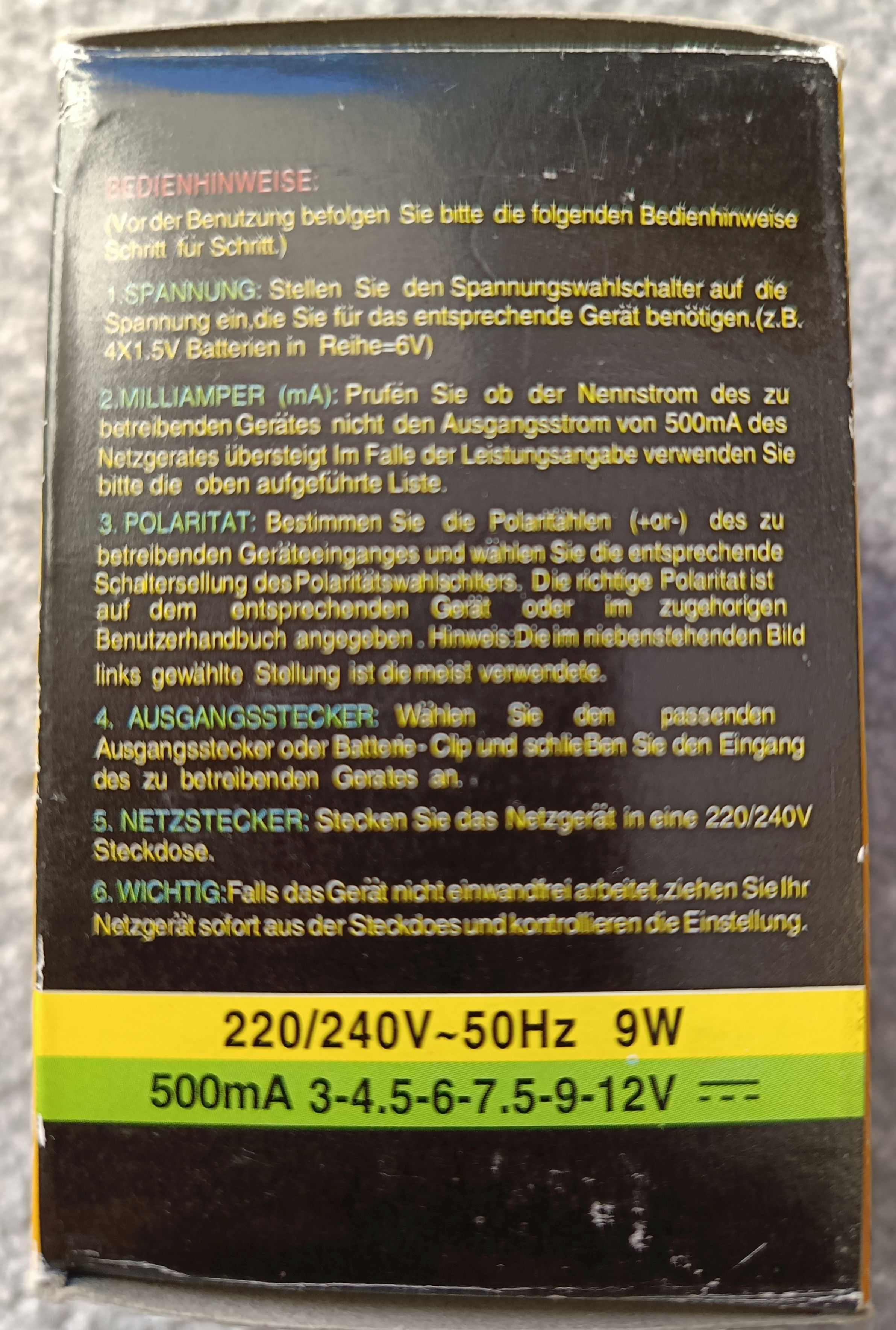 Zasilacz uniwersalny, 6 wyjść napięcia stałego (500 mA)