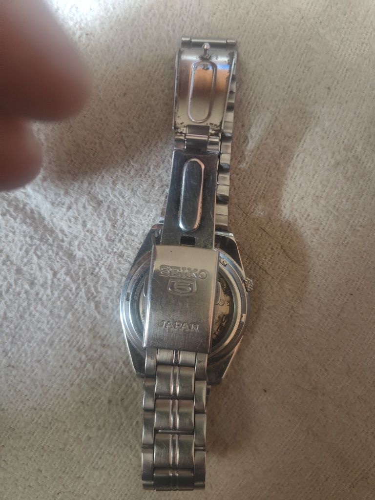 Продам годинник 6500