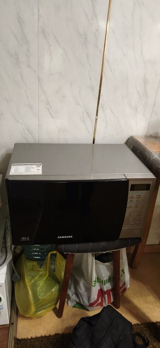 Продам микроволновку Samsung