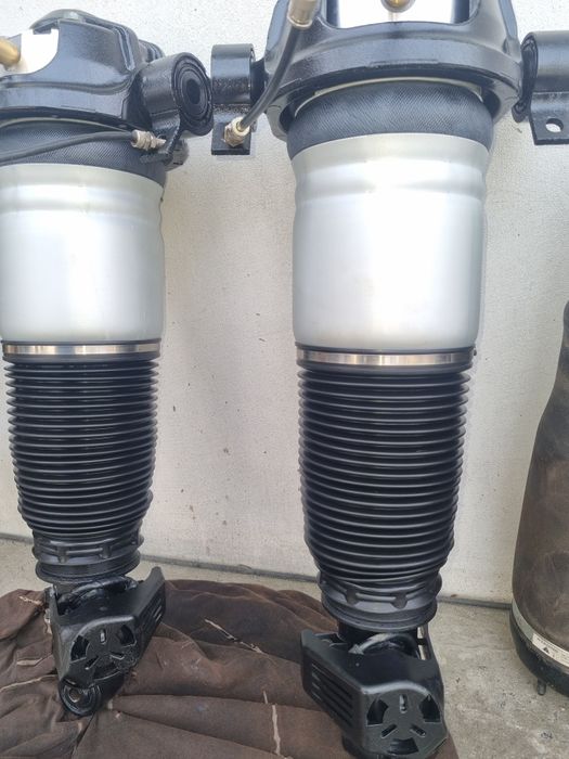 Пневмобалон, амортизатор задний Порш/Туарег/Ку7