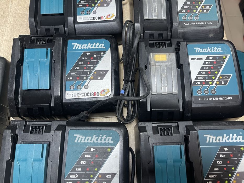 Makita DC18RC / зарядні пристрої Макіта