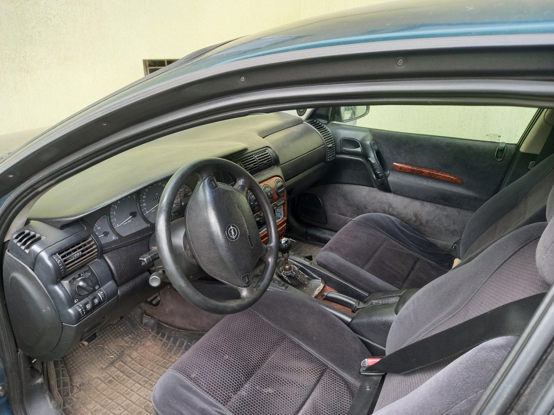 Opel omega b 2.0 16v запчасти/разборка