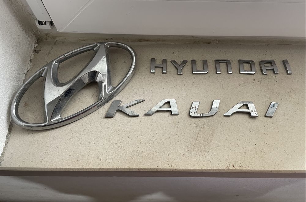 Letras e Logo Hyundai Kauai