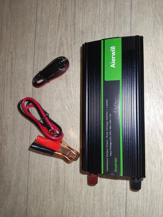 Інвертор чистий сінус 12/220/1000 ват.
