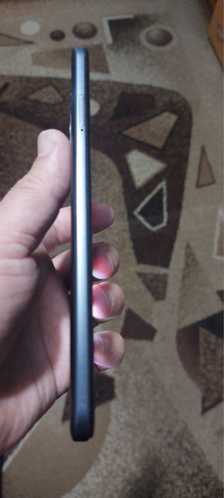 Продам телефон  POCO x5