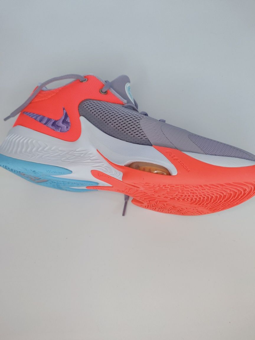 Nike Zoom Freak 4 Paris