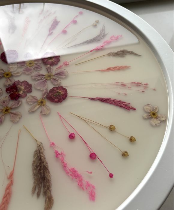 Stolik z żywicą rękodzieło