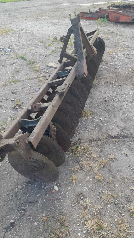 Лущильник дисковий садовий