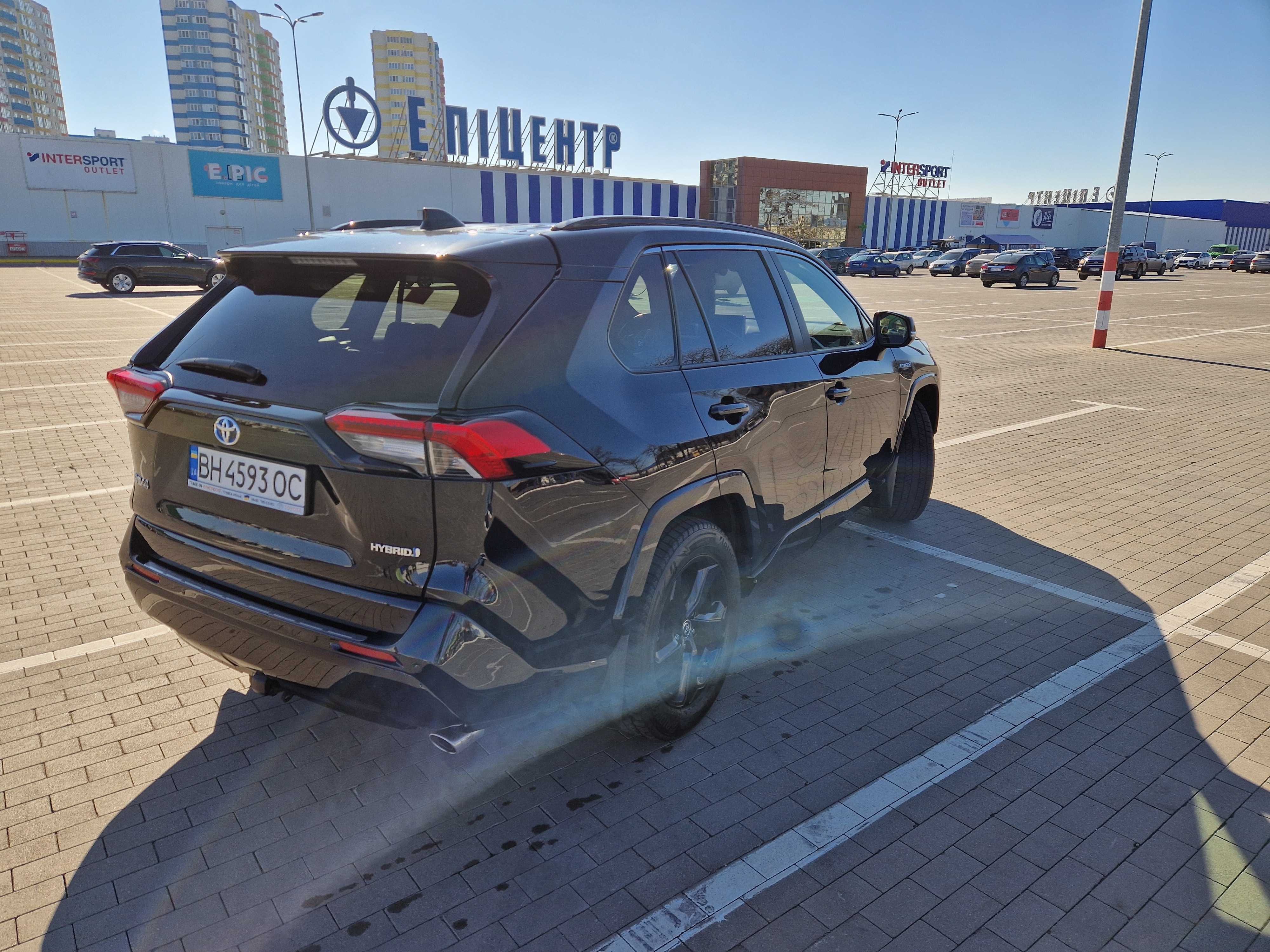 Toyota RAV4 Hybrid Black Edition