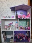 Меблі та аксесуари для лялькового будиночка Barbie