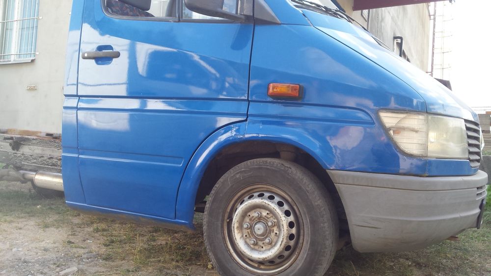 Mercedes Sprinter