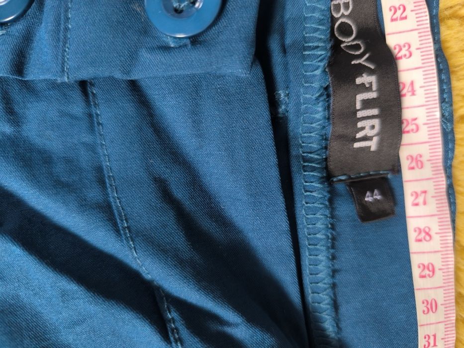 Spodnie eleganckie kobiece 44