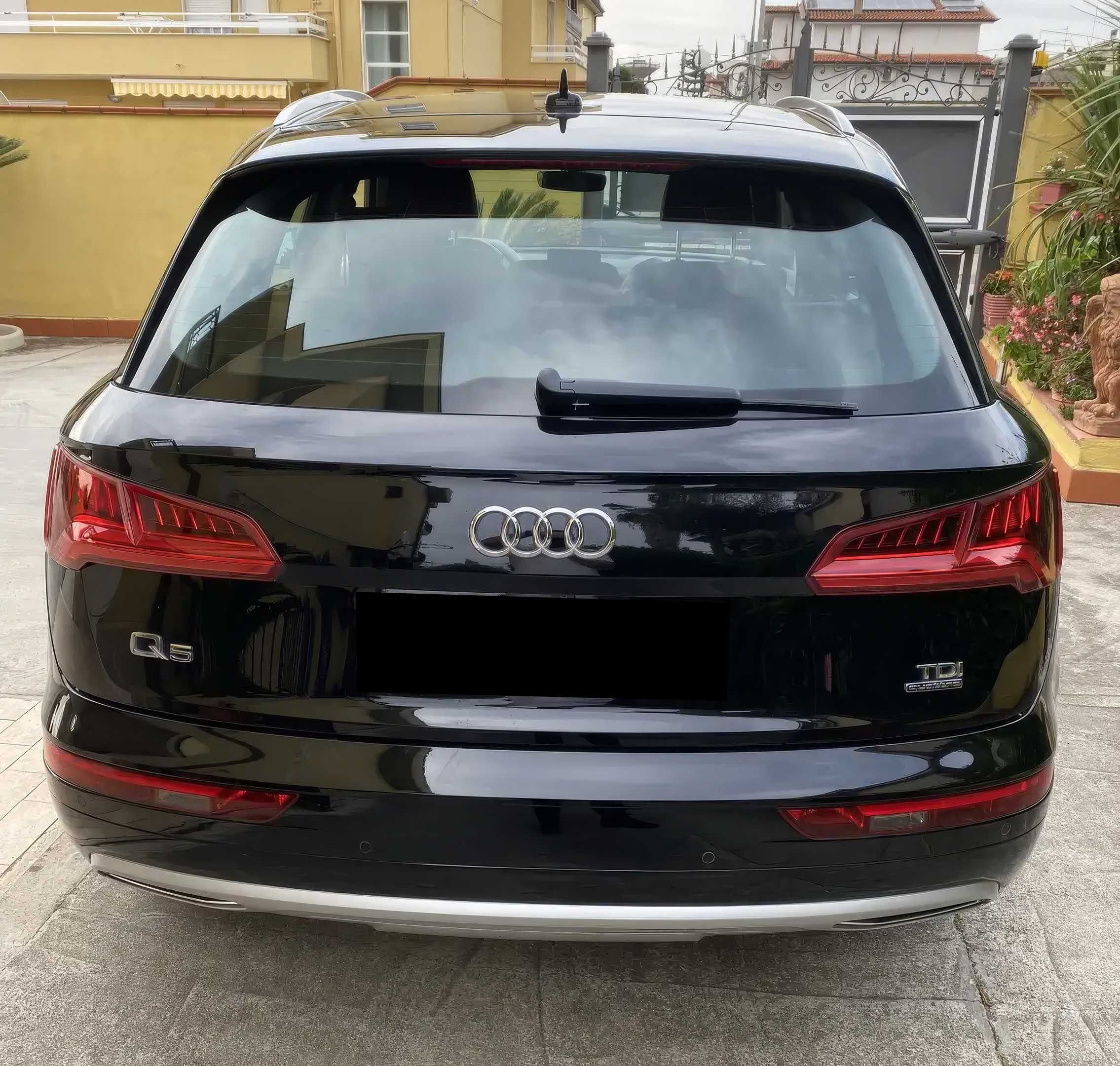 2017  Audi                 Q5