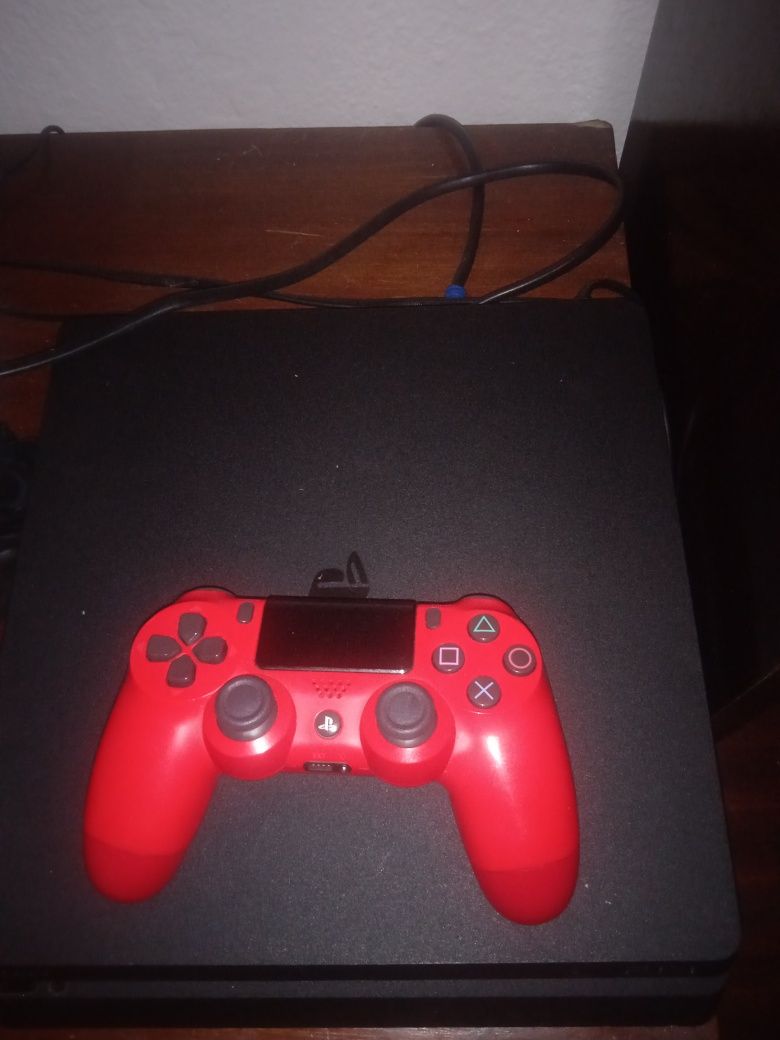 PlayStation 4 com comando