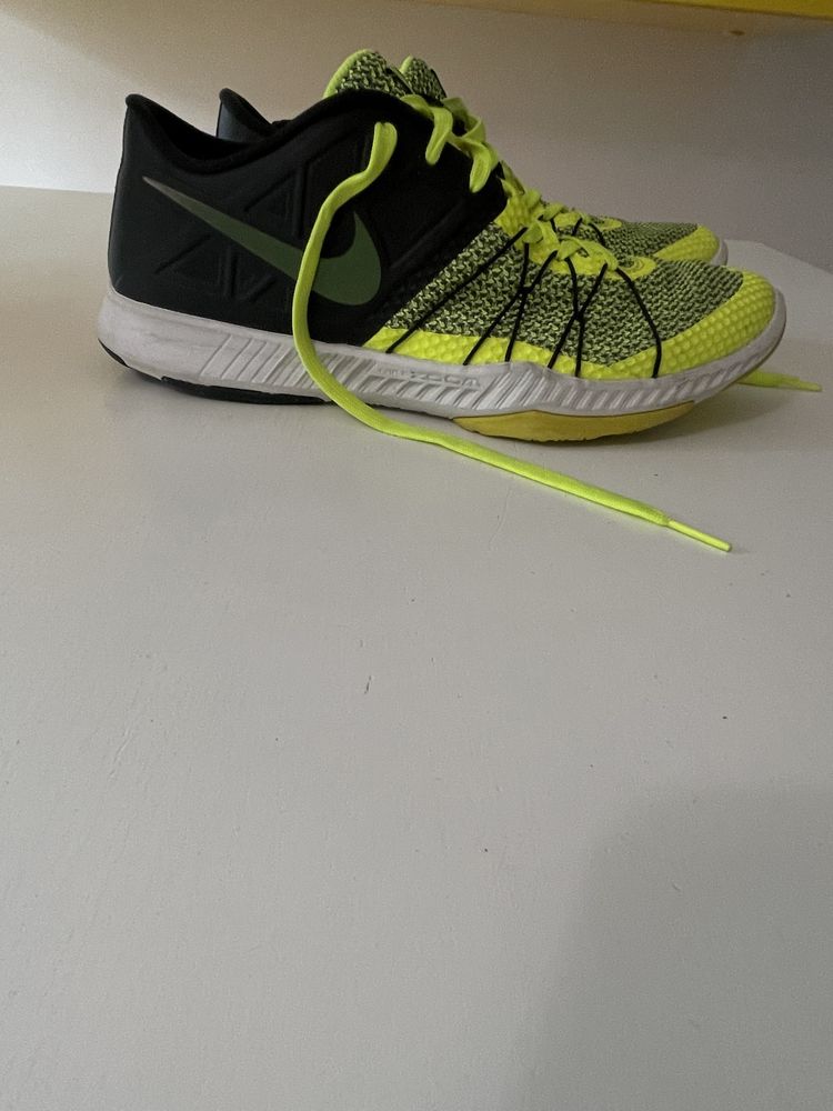 Tenis NIke - Training