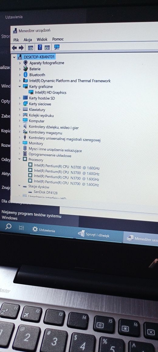 Asus r416s Intel 4core 2,4ghz dysk  128gb emmc szybki do internetu