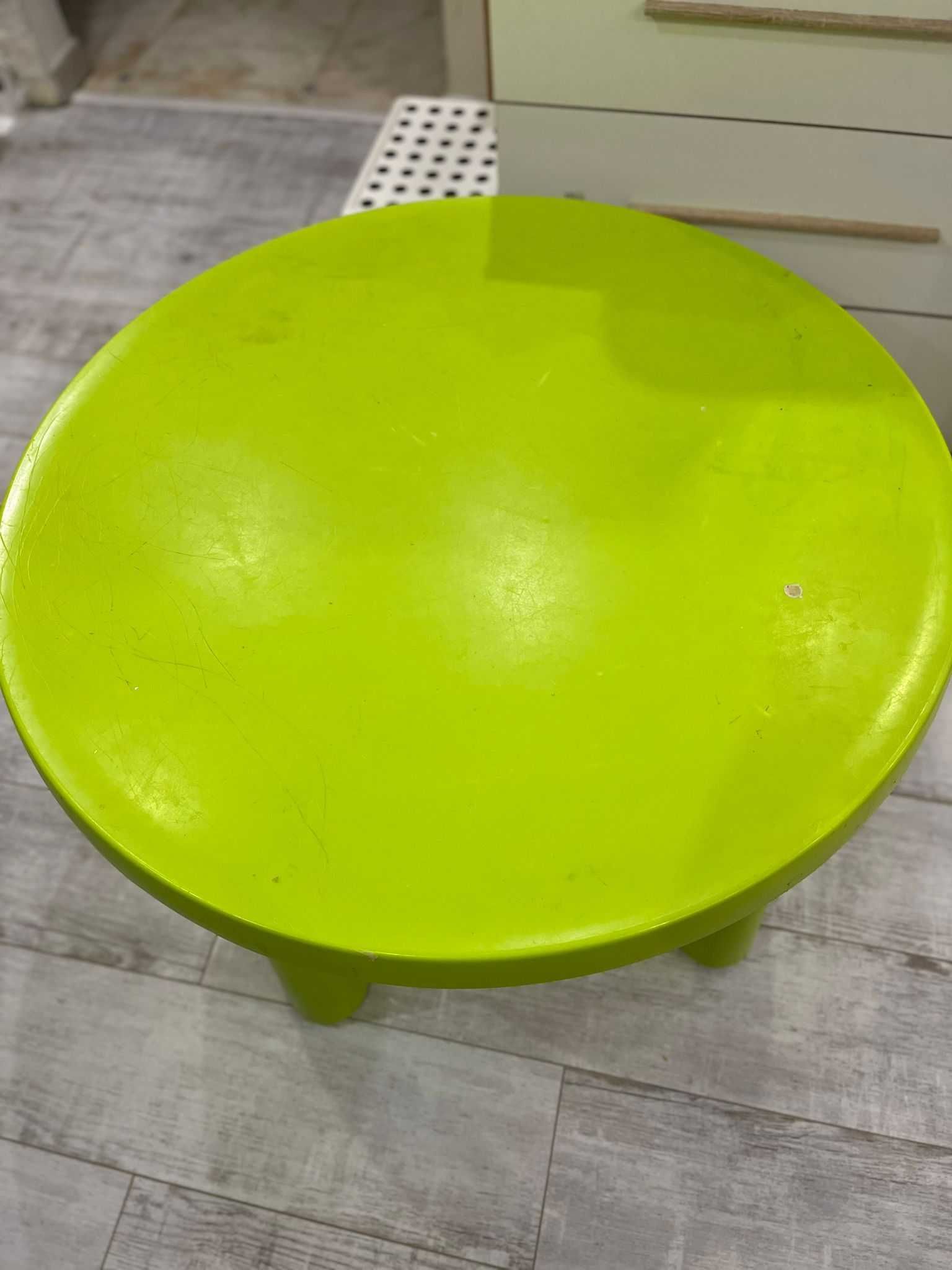 Дитячий стіл IKEA