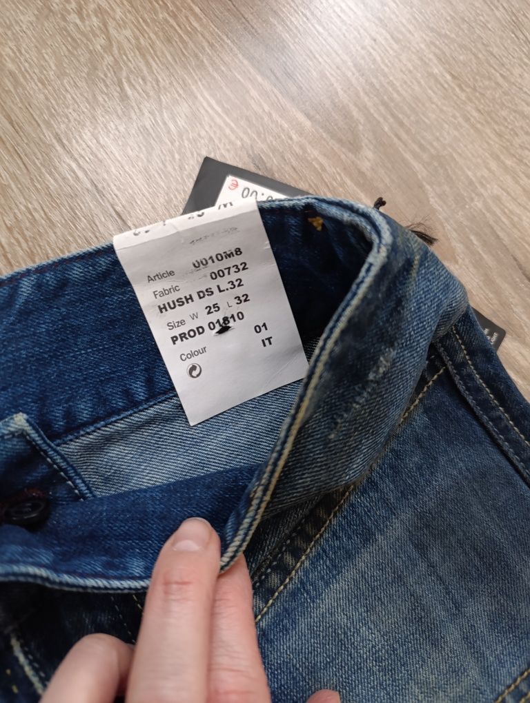 Spodnie Damskie jeansy Diesel size 25