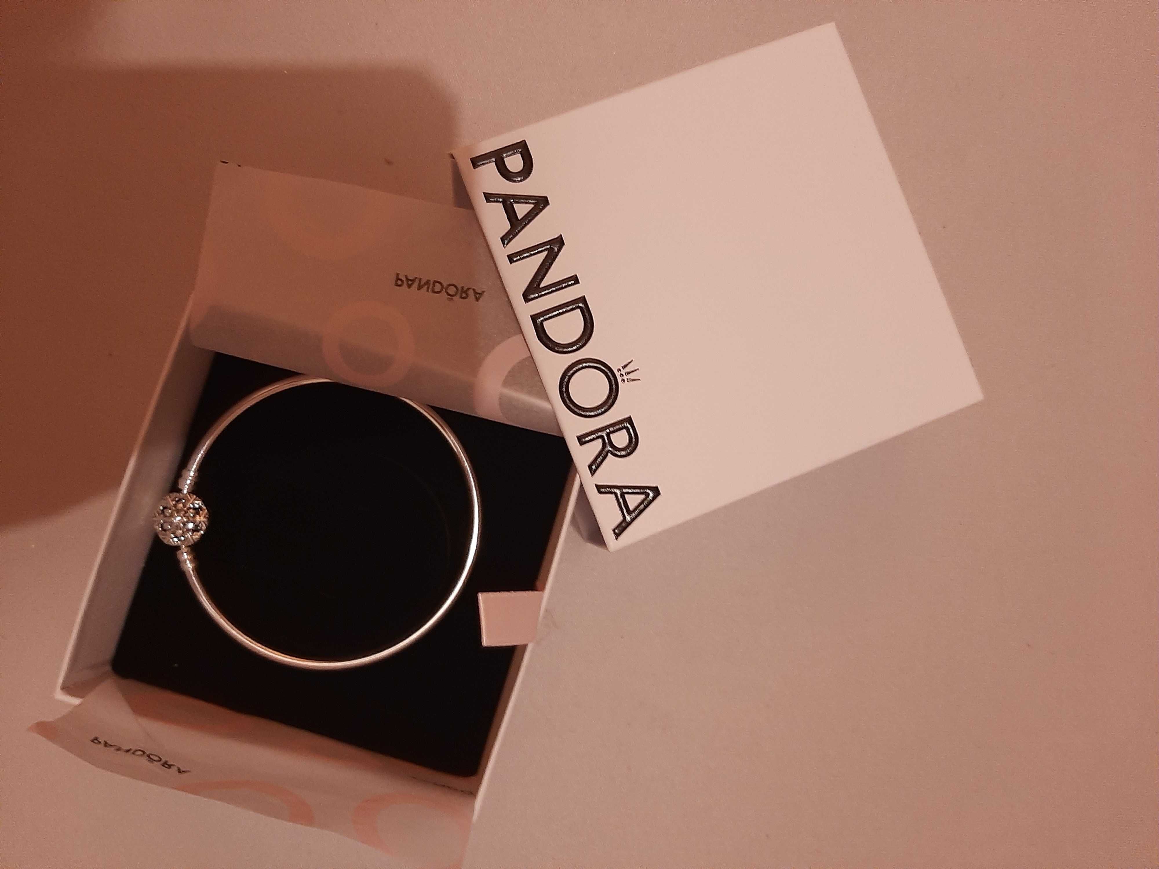 NOWA Bransoletka bangle 19 Pandora Moments śnieżynka