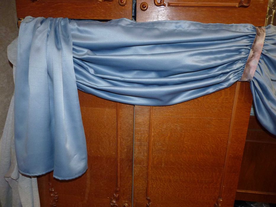 Блакитний, голубий ламбрекен 2 шт. на карниз 2,2 м і 1,7 м