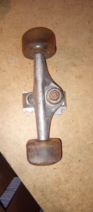 Оська на скейтборд